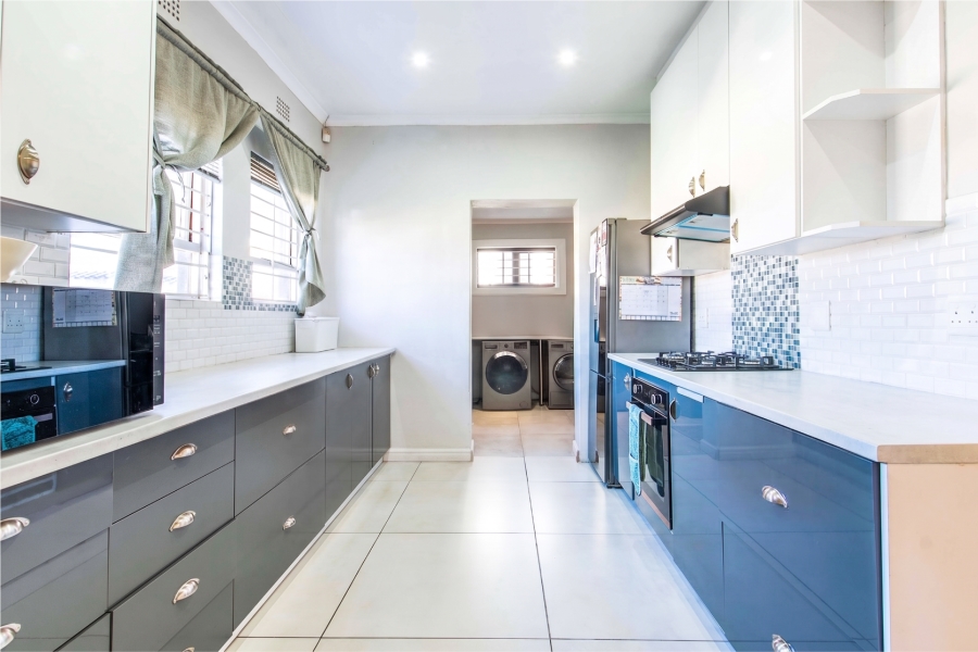 5 Bedroom Property for Sale in Bonny Brook Western Cape